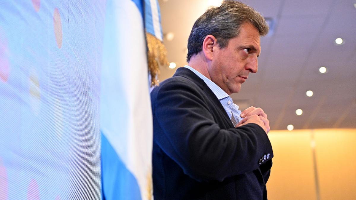 Massa hará anuncios para consolidar el sistema de reservas post thumbnail image