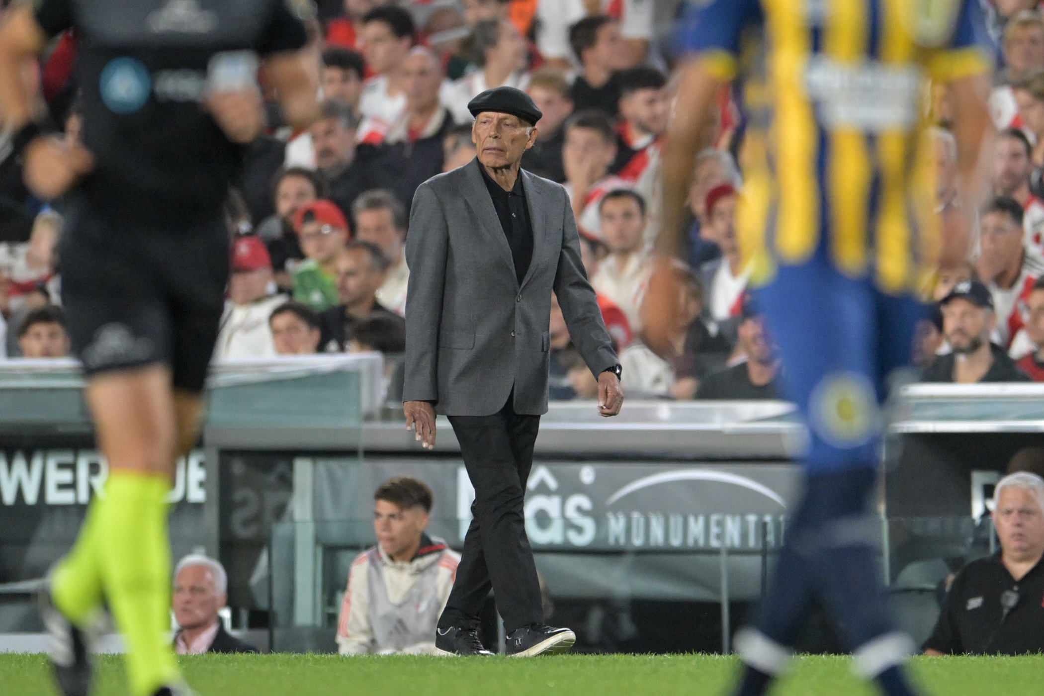 Miguel Ángel Russo ya es DT de San Lorenzo y en menos de 20 días enfrentará a Central post thumbnail image